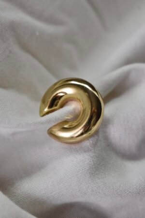PHOTO-2026-02-16-19-50-18 3 Ear cuff chunky
